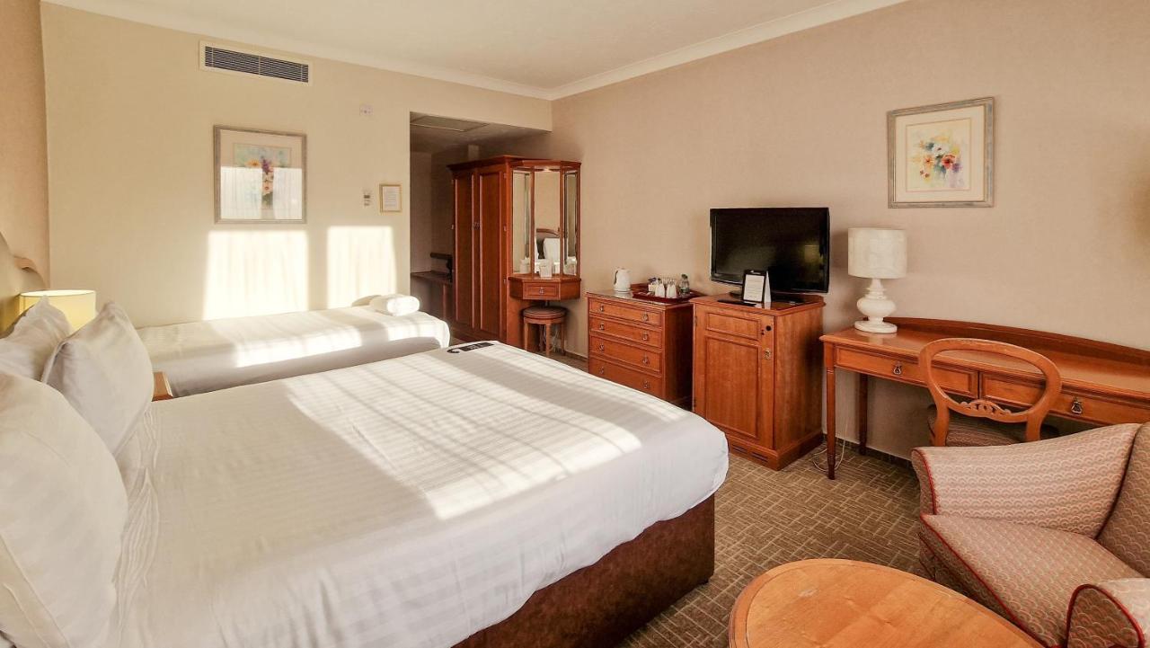 Coppid Beech Hotel 4*