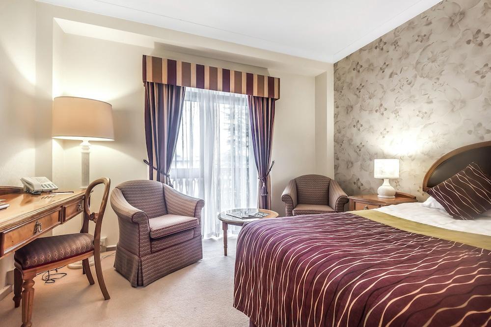Hotel Coppid Beech 4*