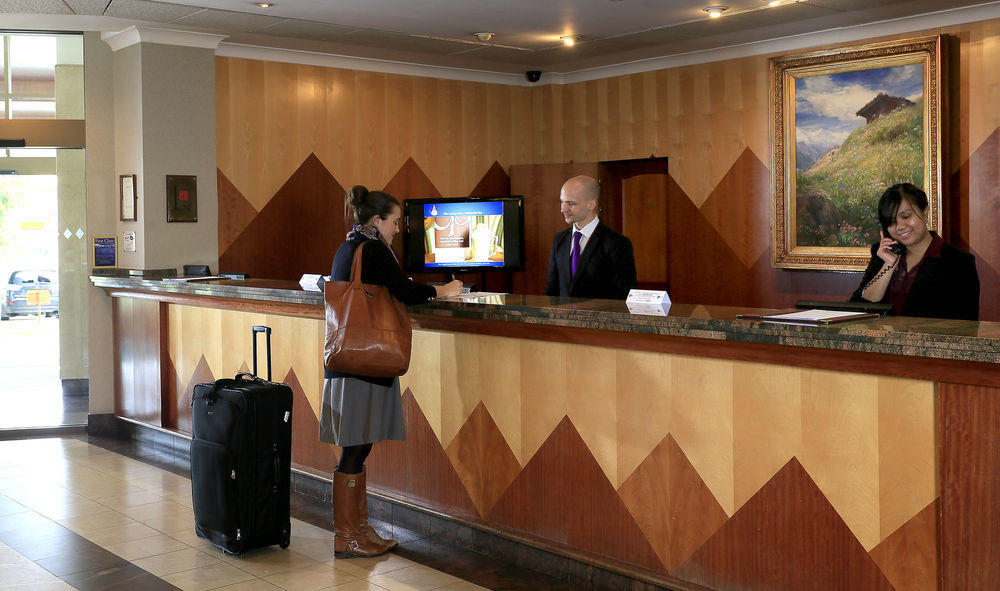 Hotel Coppid Beech Bracknell